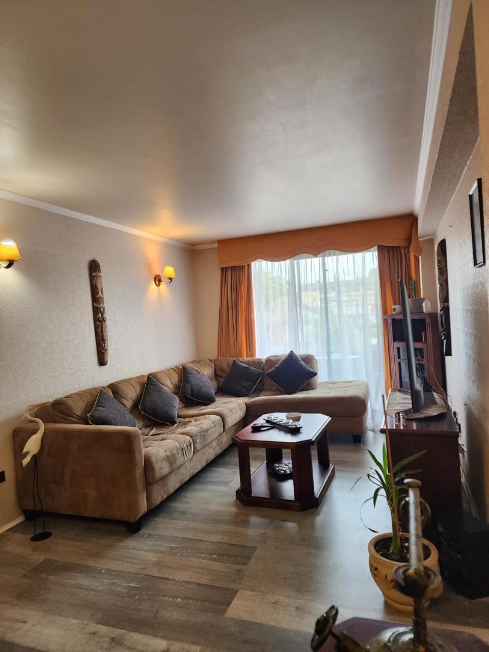 Departamento Amoblado *